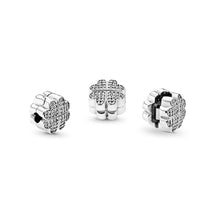 Load image into Gallery viewer, Pandora Petals of Love, Clear CZ
