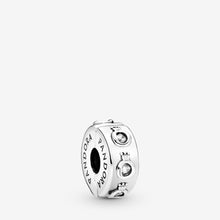 Load image into Gallery viewer, Sparkling Crown O Clip Charm