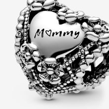 Load image into Gallery viewer, Openwork Flower Heart Mommy Charm