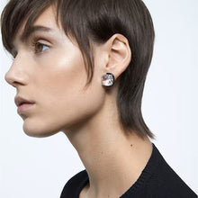 Load image into Gallery viewer, Harmonia stud earrings Cushion cut, White, Mixed metal finish