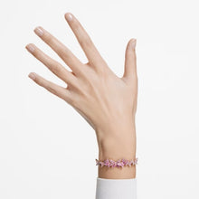 Load image into Gallery viewer, Lilia bracelet Butterfly, Pink, Rose gold-tone plated
