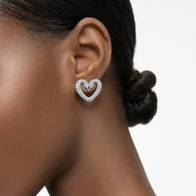 Load image into Gallery viewer, Una stud earrings Heart, Small, White, Rhodium plated