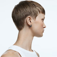 Load image into Gallery viewer, Dextera hoop earrings Pavé, Small, Black, Ruthenium plated