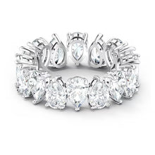 Load image into Gallery viewer, Vittore ring Pear cut, White, Rhodium plated
