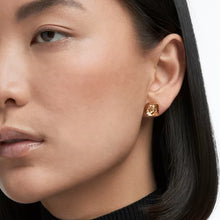 Load image into Gallery viewer, Ortyx stud earrings Pyramid cut, Yellow, Gold-tone plated