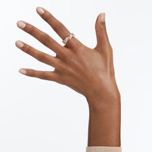 Load image into Gallery viewer, Vittore ring Pear cut, White, Rose gold-tone plated