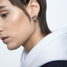 Load image into Gallery viewer, Swarovski Mesmera clip earring Single, Delta, White, Rhodium plated