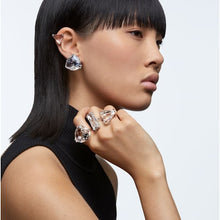 Load image into Gallery viewer, Swarovski Mesmera clip earring Single, Triangle cut crystal, White,